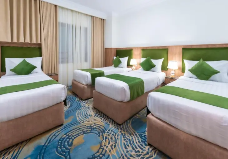 Hayah Plaza Hotel