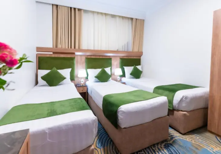 Hayah Plaza Hotel