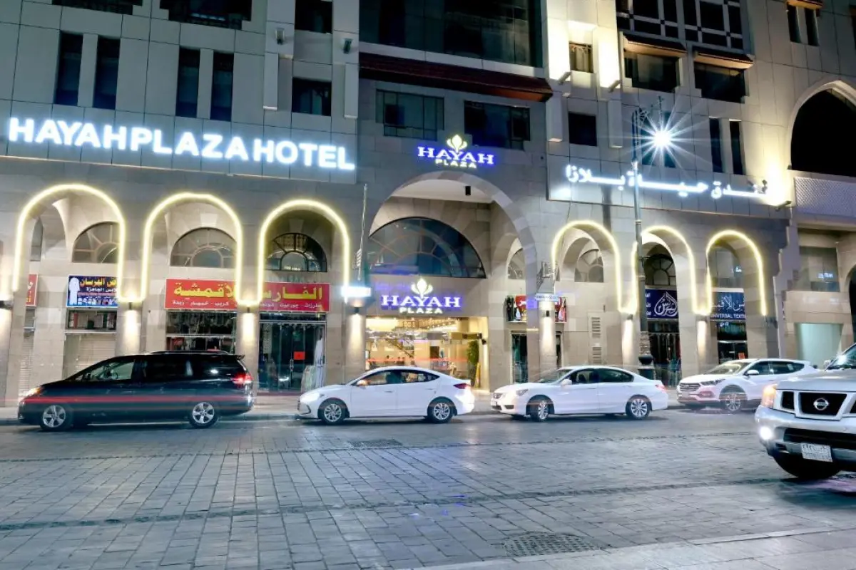 Hayah Plaza Hotel