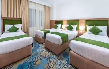 Hayah Plaza Hotel