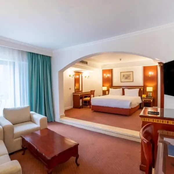 Azal Pyramids Hotel